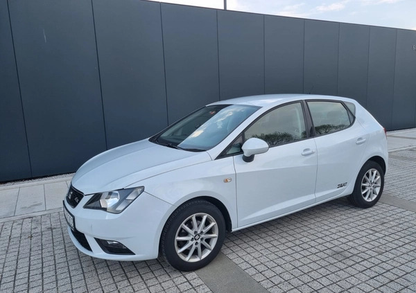 Seat Ibiza cena 38900 przebieg: 76000, rok produkcji 2017 z Siedlce małe 137